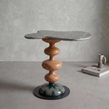 Marcela 1 Table