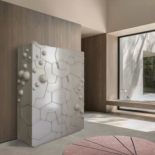 armario araña en salon moderno mueble de diseño lacado blanco
