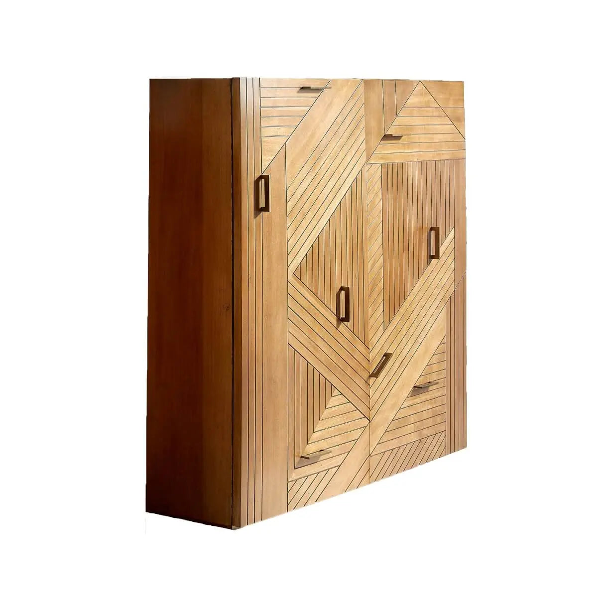 Armario auxiliar Tauro 2 de diseño artesanal con puertas decorativas y líneas geométricas.