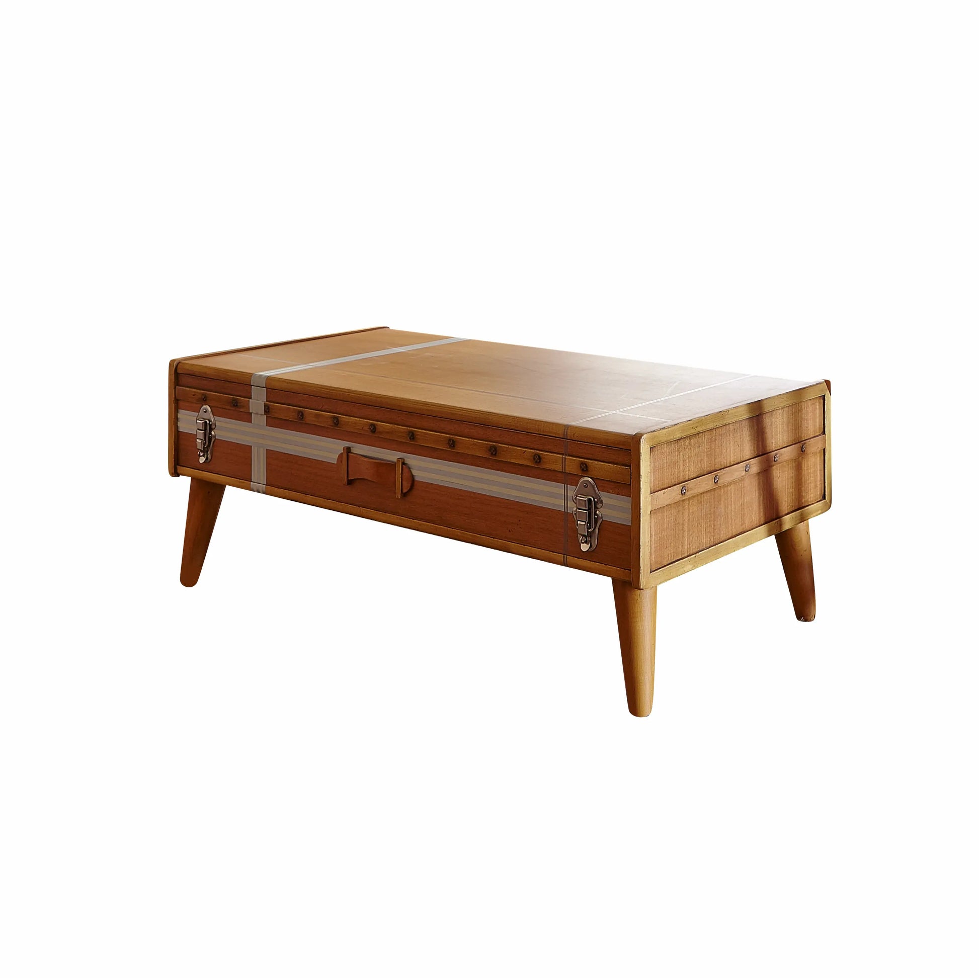 Mesa de centro de diseño en madera con inspiración suitcase y patas inclinadas.