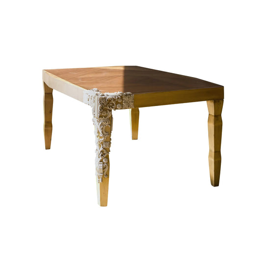 Mesa de comedor Cubista de madera con pata tallada blanca sobre fondo blanco