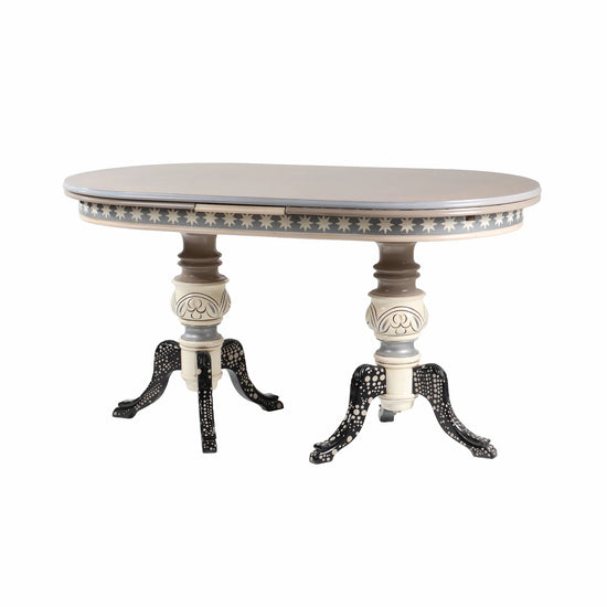 mesa Niza de madera con diseño original y patas decorativas