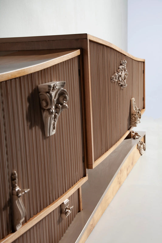 Mueble bajo Yeong-Gam