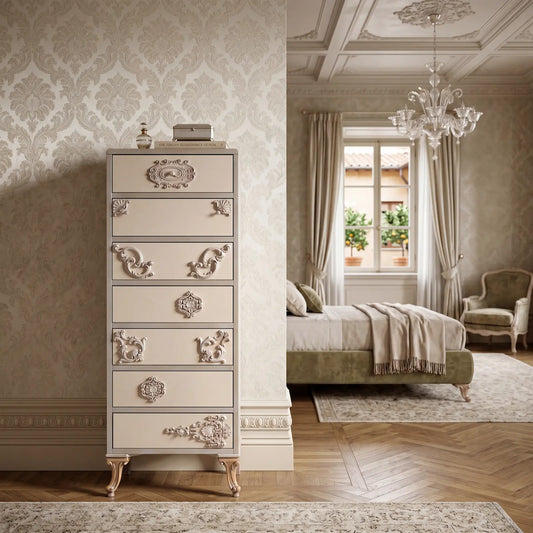 Sinfonier Palermo en dormitorio elegante con acabado beige y relieves ornamentales.