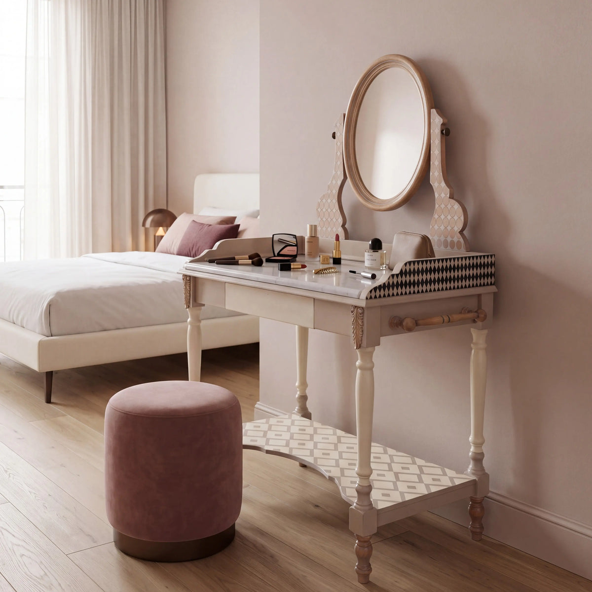 Tocador Coin integrado en un dormitorio femenino como elegante zona de belleza.