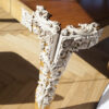 mesa de comedor cubista detalle tallas