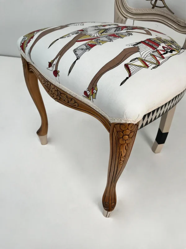 Silla Chic perfecta para salones con estilo.